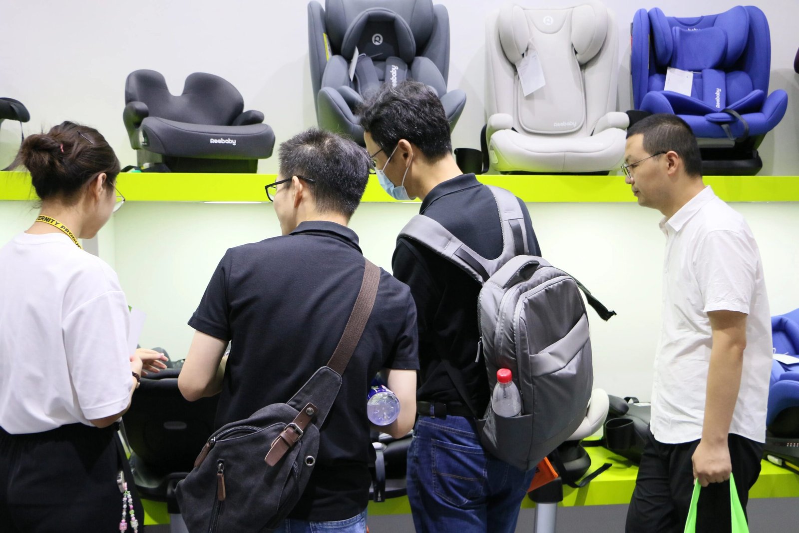 Tom AutoManufacturer Protective Custom Portable 40 - 150CM Baby Car Seat with Support Leg