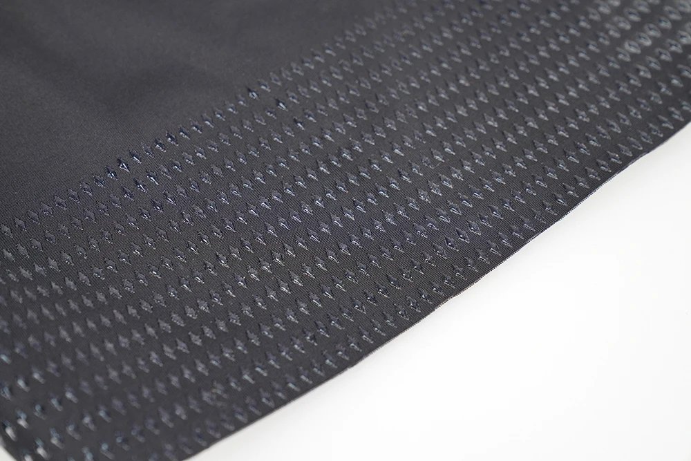 DAREVIE Cycling Bib Shorts Seamless 4.0 Italy ELASTIC-INTERFACE Pad Cycling Shorts Diamond Leg Gripper Men's Bretelelle Shorts