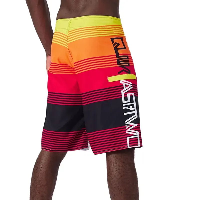 New Summer men's shorts casual breathable jogging fitness pants men loose printed board shorts surf beach pants swimming trunks