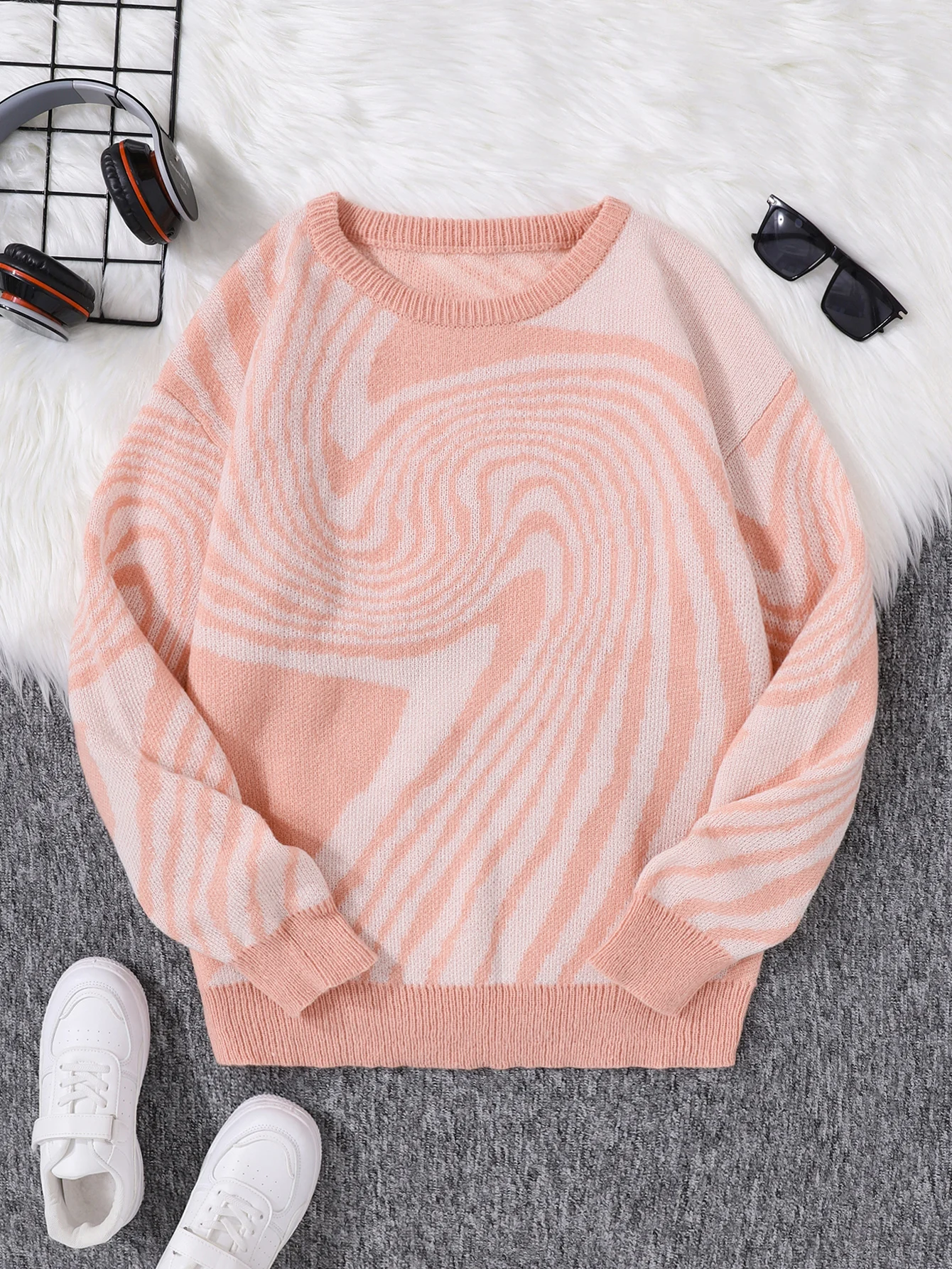 New Popular Autumn and Winter Maze Jacquard Pattern Pullover Sweater