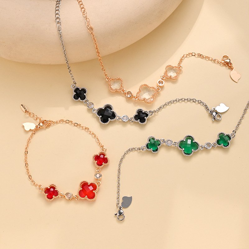 Manufacturer Wholesale Double-Sided Four-Leaf Clover Bracelet for Women, Copper Gold-Plated Zircon Flower Light Luxury Design Trendy Popular Bracelet