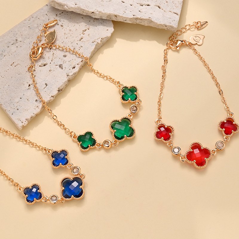 Manufacturer Wholesale Double-Sided Four-Leaf Clover Bracelet for Women, Copper Gold-Plated Zircon Flower Light Luxury Design Trendy Popular Bracelet