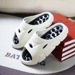 New Summer Men Massage Slippers Sides Indoor Outdoor Sandals Beach Casual Shoes Soft Sole Slides Men Flip-flops Men's Footwear