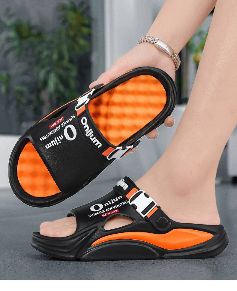 Summer Men's Massage Slippers Outdoor Sandals Beach Comfortable Indoor Slides Water Clogs Casual Shoes Men Women Home Slippers