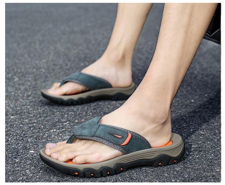 New Summer Men's Slippers Breathable Luxury Men Sandals  Beach Classics Genuine Leather  Mens Slippers Outdoor Men's Flip Flops