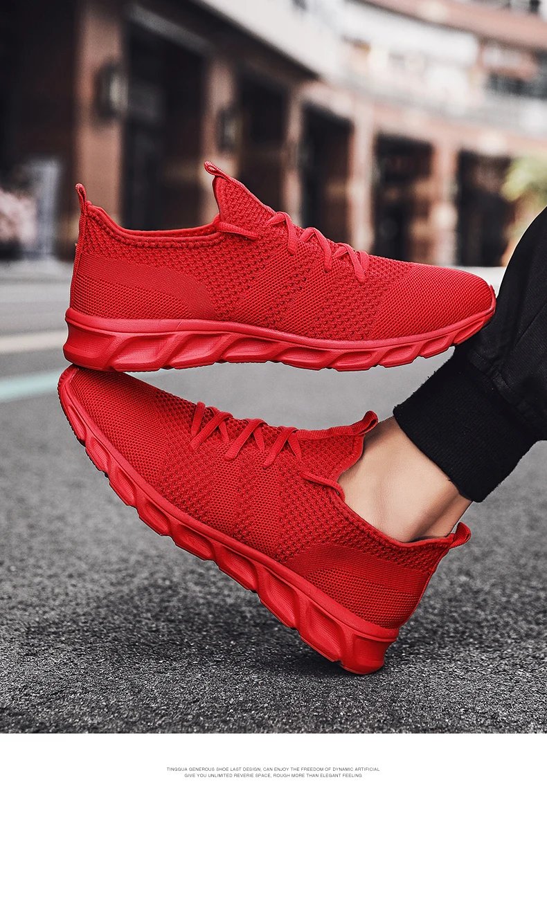 Men's casual sports shoes breathable summer light Soft sole comfort outdoor running shoes fashion student mesh plus size sneaker