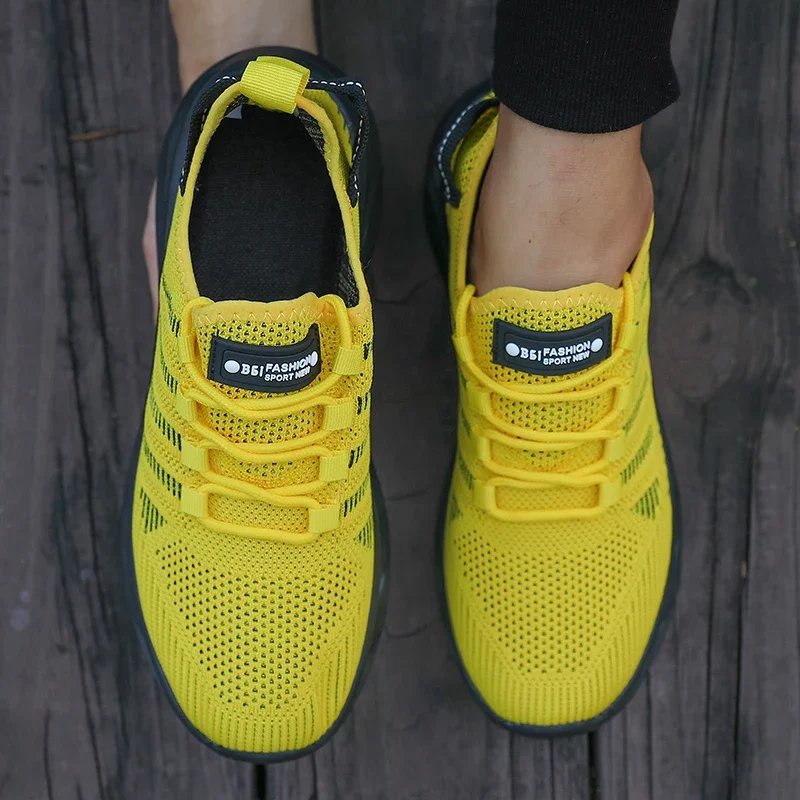 Men's Thick Soled Sports Shoes for Spring and Summer Women's Breathable and Shock-absorbing Fashionable Running Shoes Bare Foot