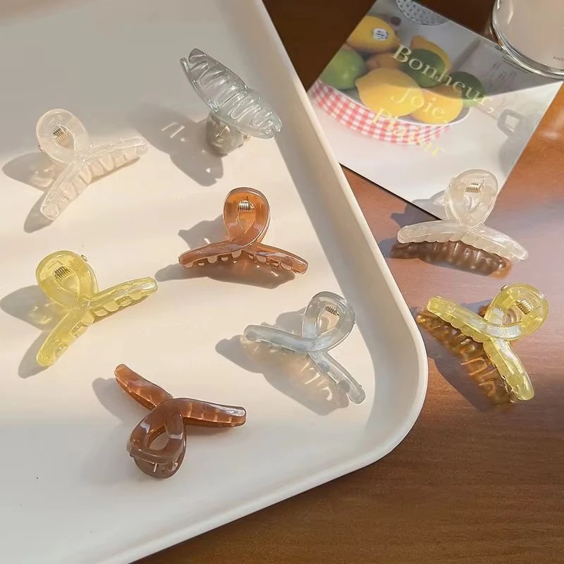 4PCS Hair Clip Small Hairpins for Woman 4.5CM Mini Transparent Jelly Grab Clip Hair Crab Ponytail Braid Claw Hair Accessories