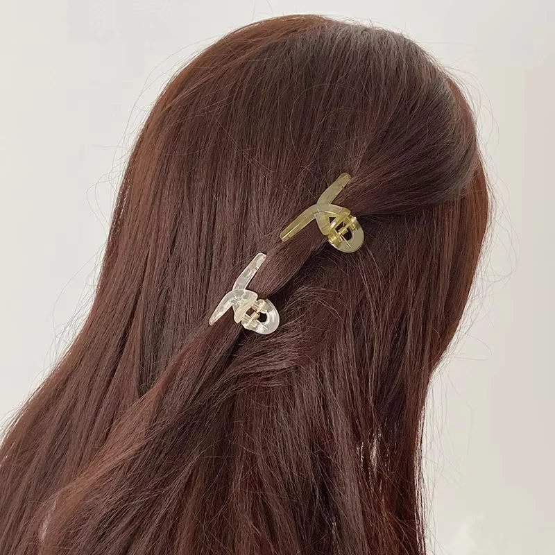4PCS Hair Clip Small Hairpins for Woman 4.5CM Mini Transparent Jelly Grab Clip Hair Crab Ponytail Braid Claw Hair Accessories