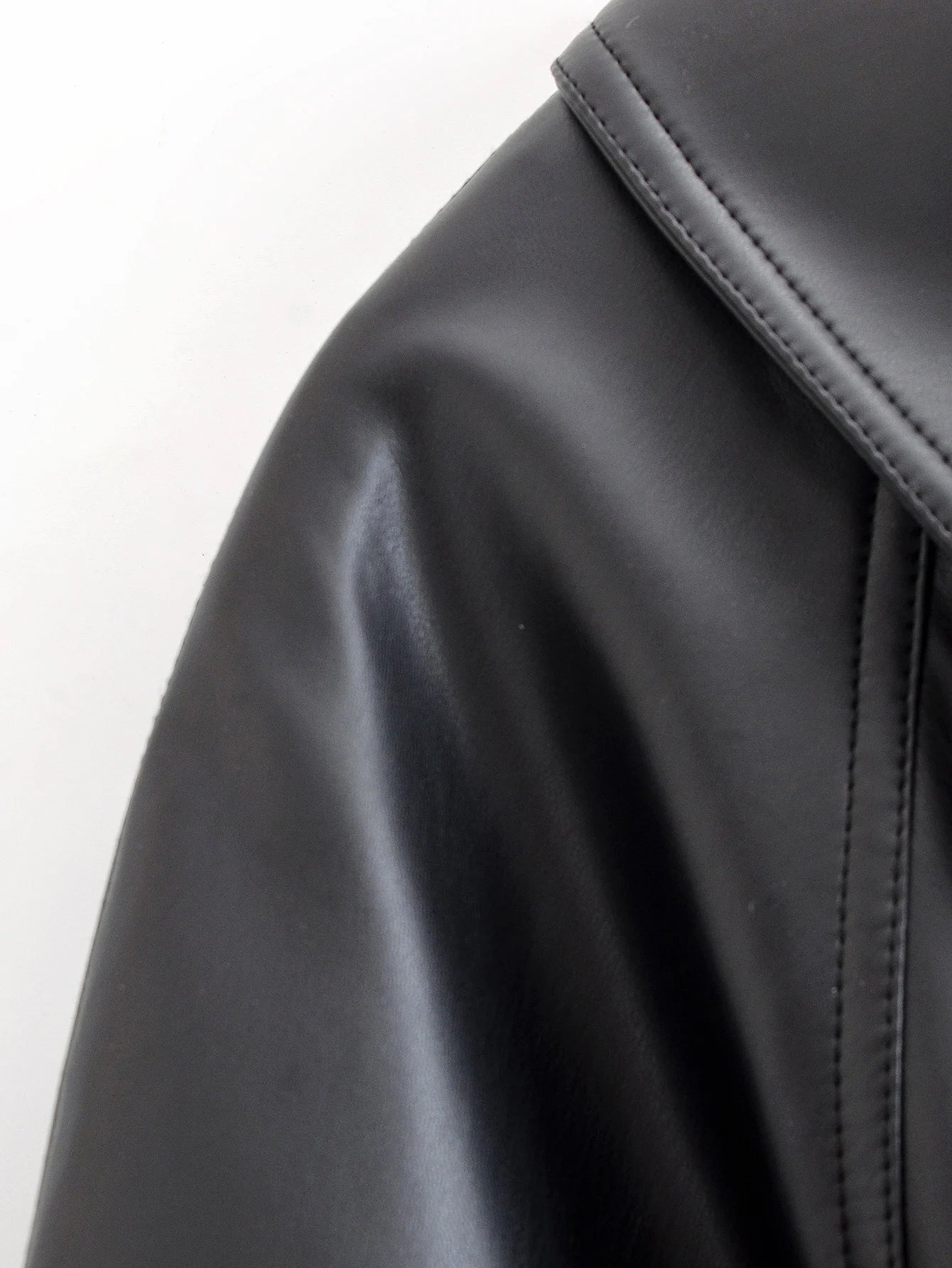 HH Women Fashion Black Short Faux Leather Trench Coat Long Sleeve Lapel Jacket With Belt Vintage Lady Motorcycle Jacket Outwear